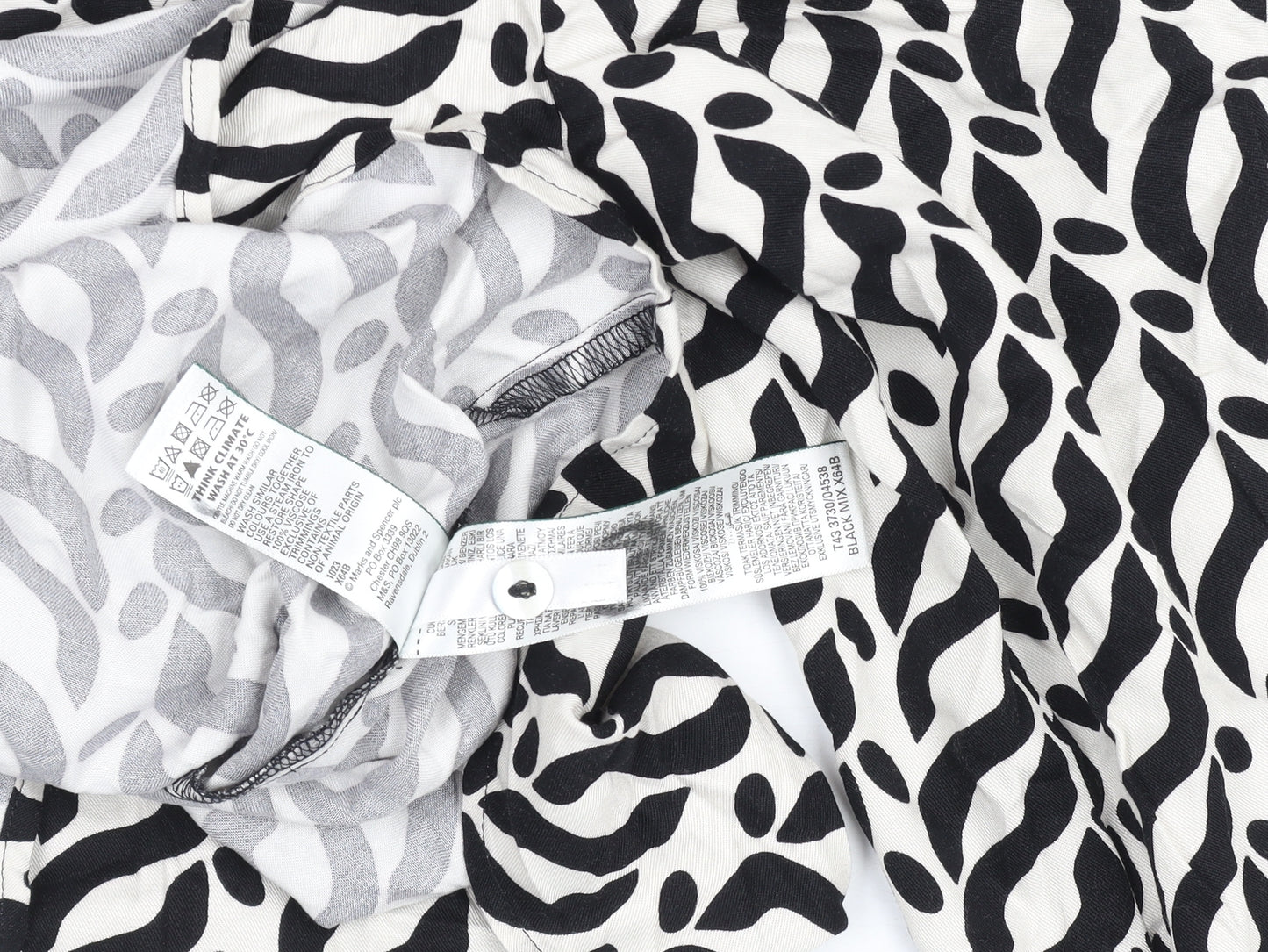 Marks and Spencer Women’s Black Animal Print Viscose Blouse Size 12