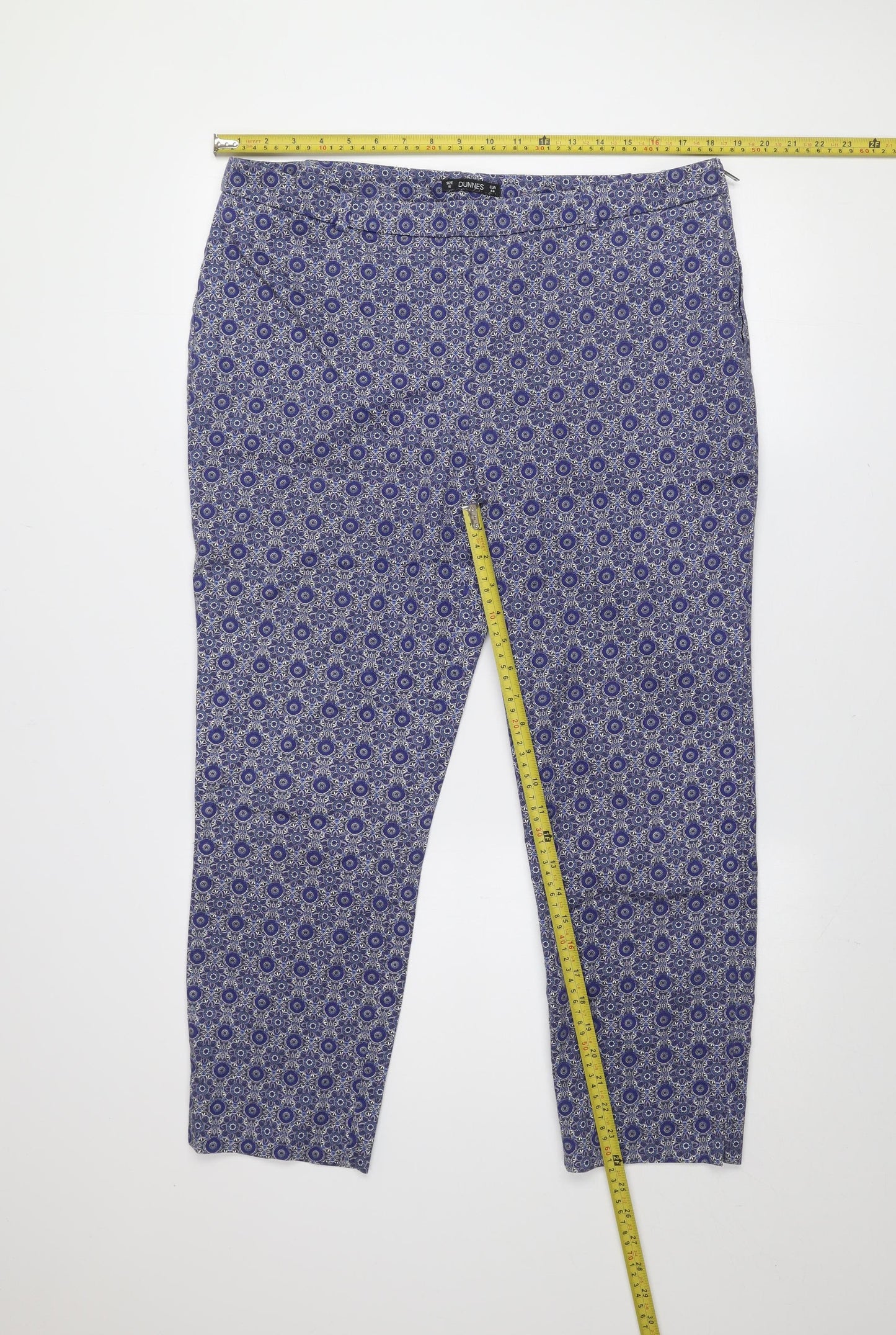 Dunnes Women’s Blue Geometric Cropped Trousers Size 16
