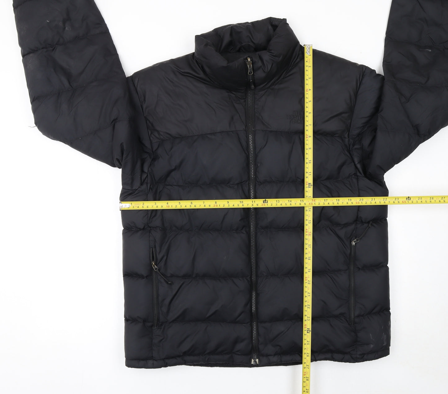 The North Face Men's Black Medium Down Puffer Jacket Winter Outdoor Coat