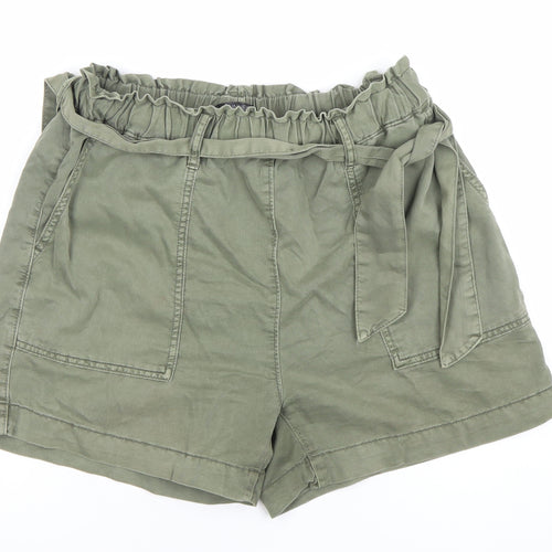 Dunnes Women Green Paperbag Belted Shorts Size S