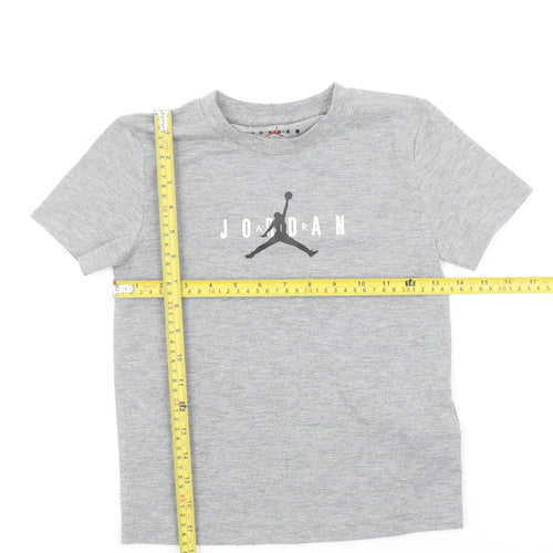 Jordan Boys Grey 5-6 Years Sports Logo T-Shirt