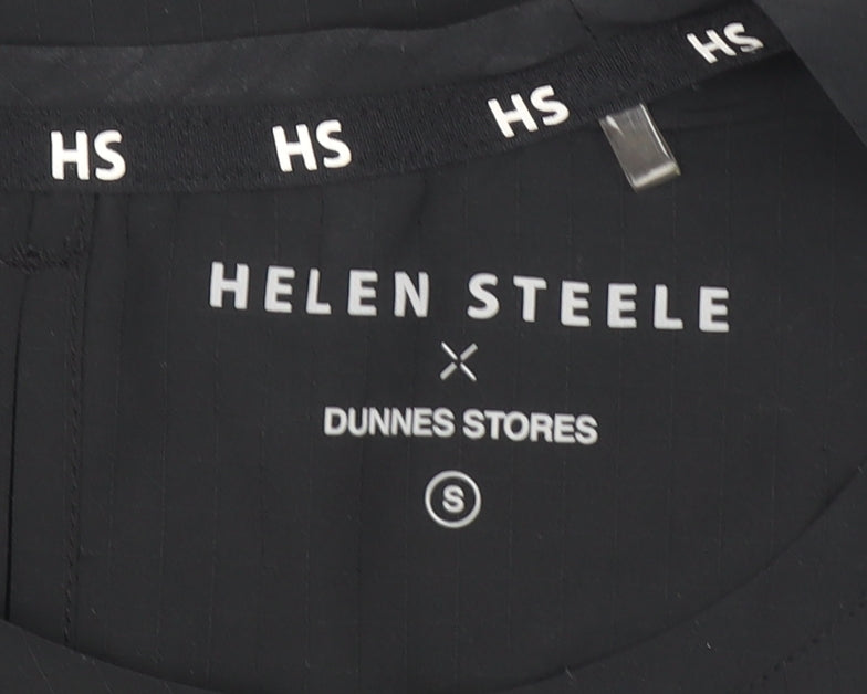 Helen Steele x Dunnes Stores Black Short Sleeve Women's Activewear T-Shirt Size S