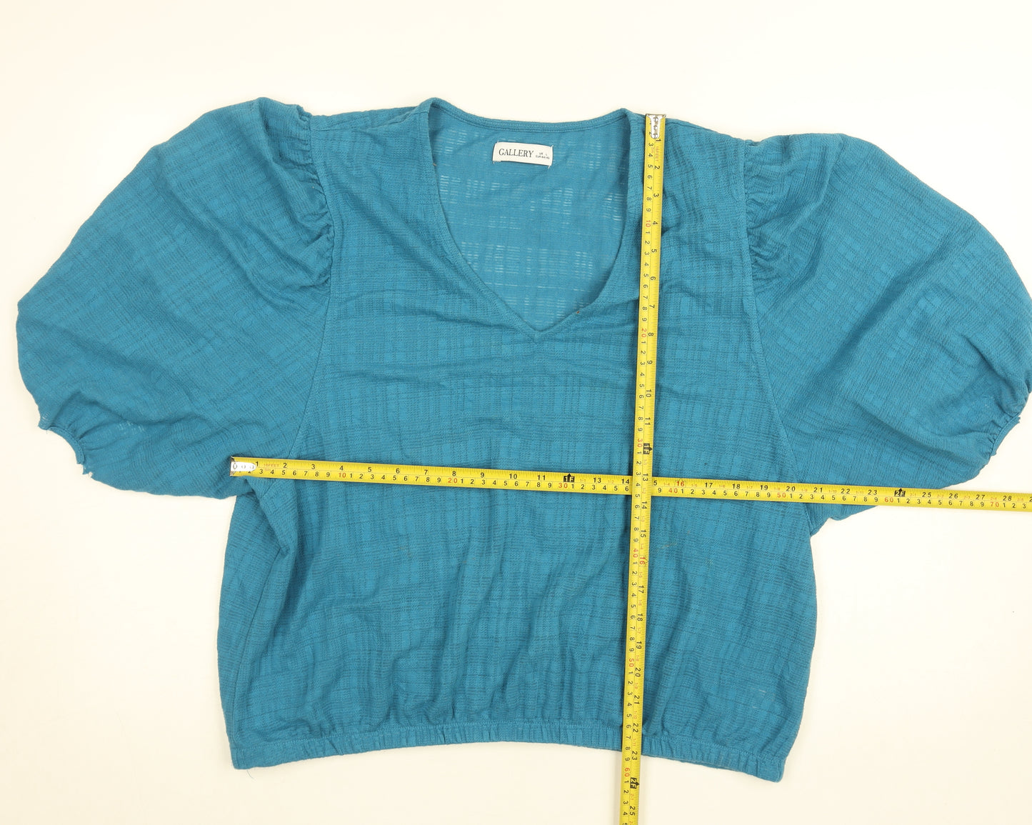Gallery Women's Blue Cropped Puff Sleeve V-Neck Blouse Size L