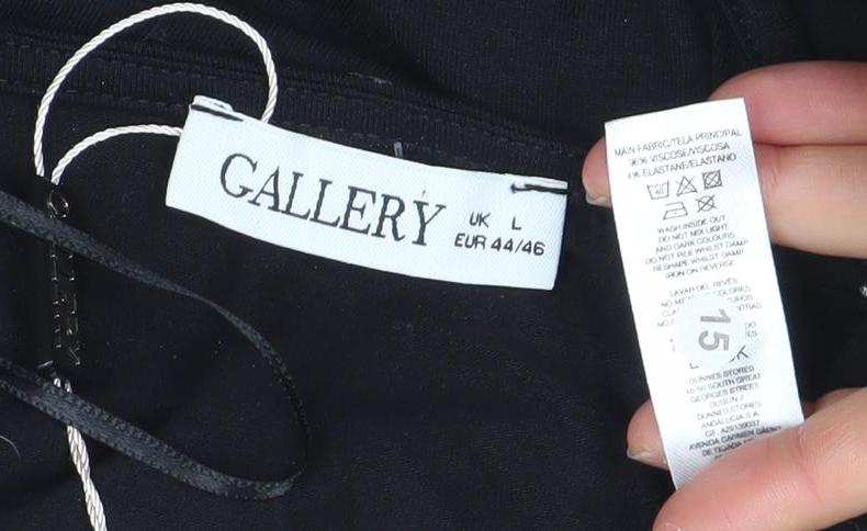 Gallery Black Long Sleeve V-Neck Bodysuit Women’s Size L