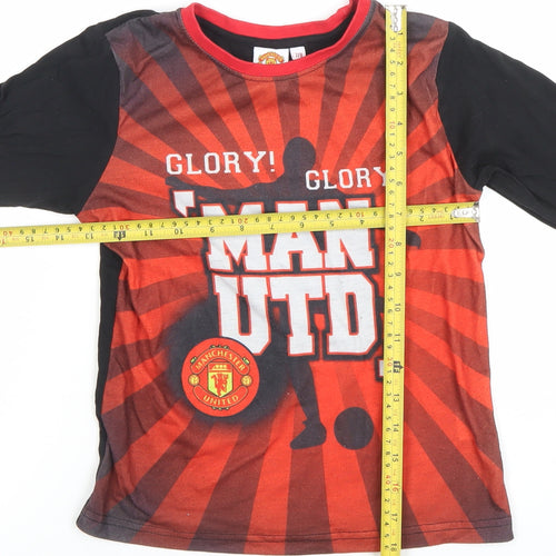Manchester United Boys Red Long Sleeve Graphic Football T-Shirt 7-8 Years