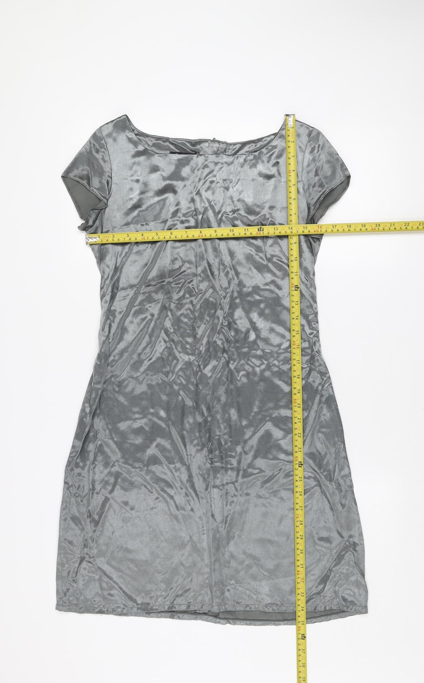 Sashi Women’s Grey Shift Dress Size 12 Short Sleeve Classic Style
