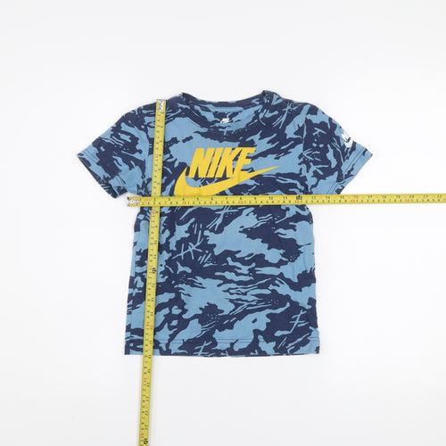 Nike Boys Blue Camouflage Logo T-Shirt 6-7 Years Short Sleeve Cotton Blend