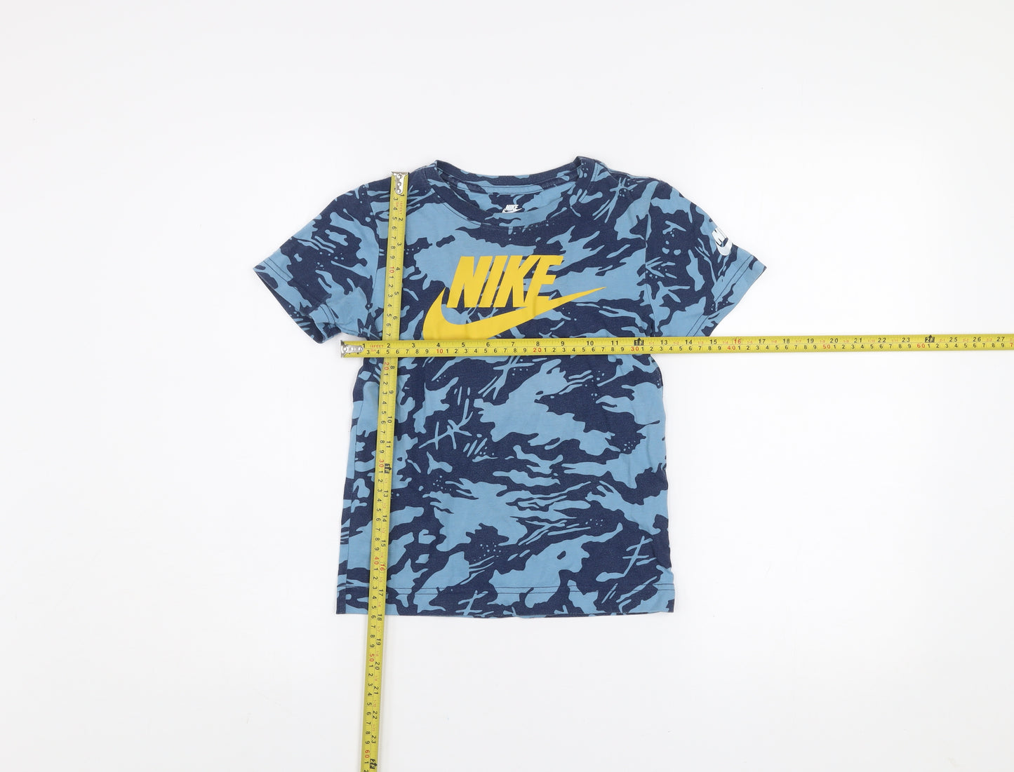Nike Boys Blue Camouflage Logo T-Shirt 6-7 Years Short Sleeve Cotton Blend
