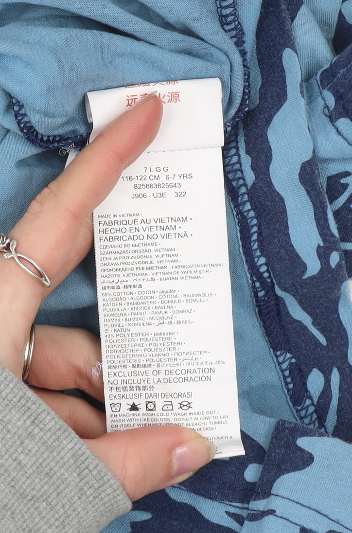 Nike Boys Blue Camouflage Logo T-Shirt 6-7 Years Short Sleeve Cotton Blend