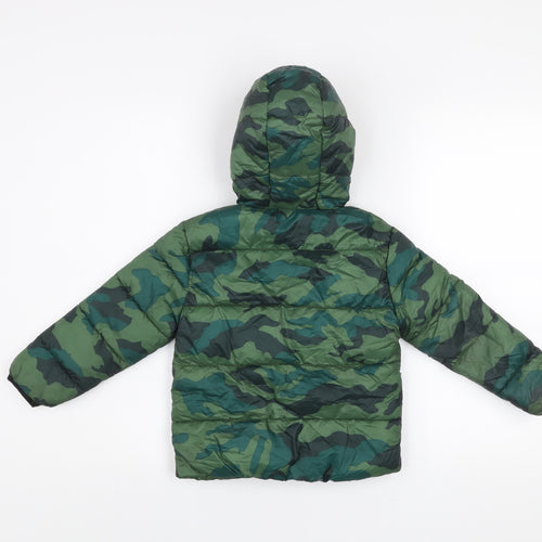 Primark Boys Green Camouflage Hooded Puffer Jacket 4-5 Years