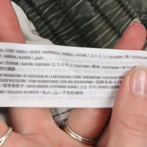 Hollister Men's Green Camouflage Jogger Trousers XS