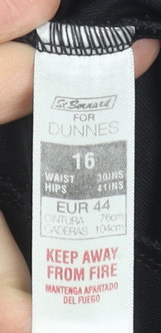 St. Bernard for Dunnes Women’s Black Capri Activewear Trousers Size 16