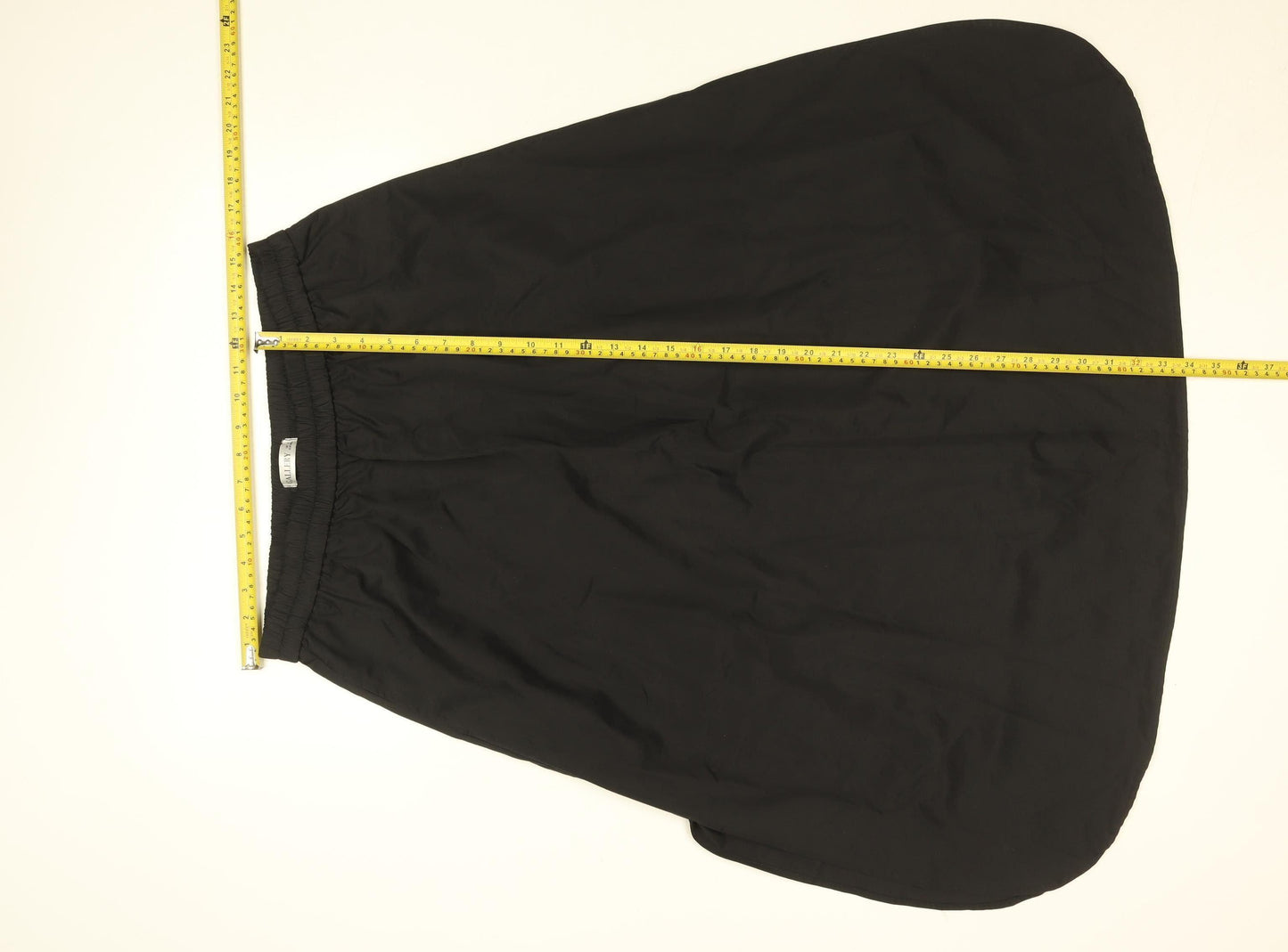 Gallery Women Black A-Line Midi Skirt Size M Elastic Waist