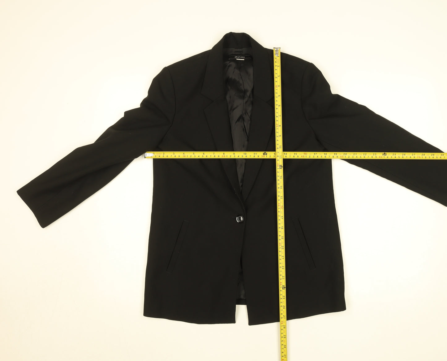 Croppata II Women's Black Regular Fit Single-Breasted Blazer Size M