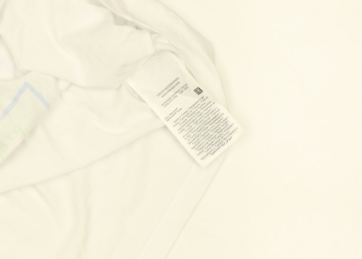 Pieces Women's White Cotton Graphic T-Shirt Size S Vacanza Print