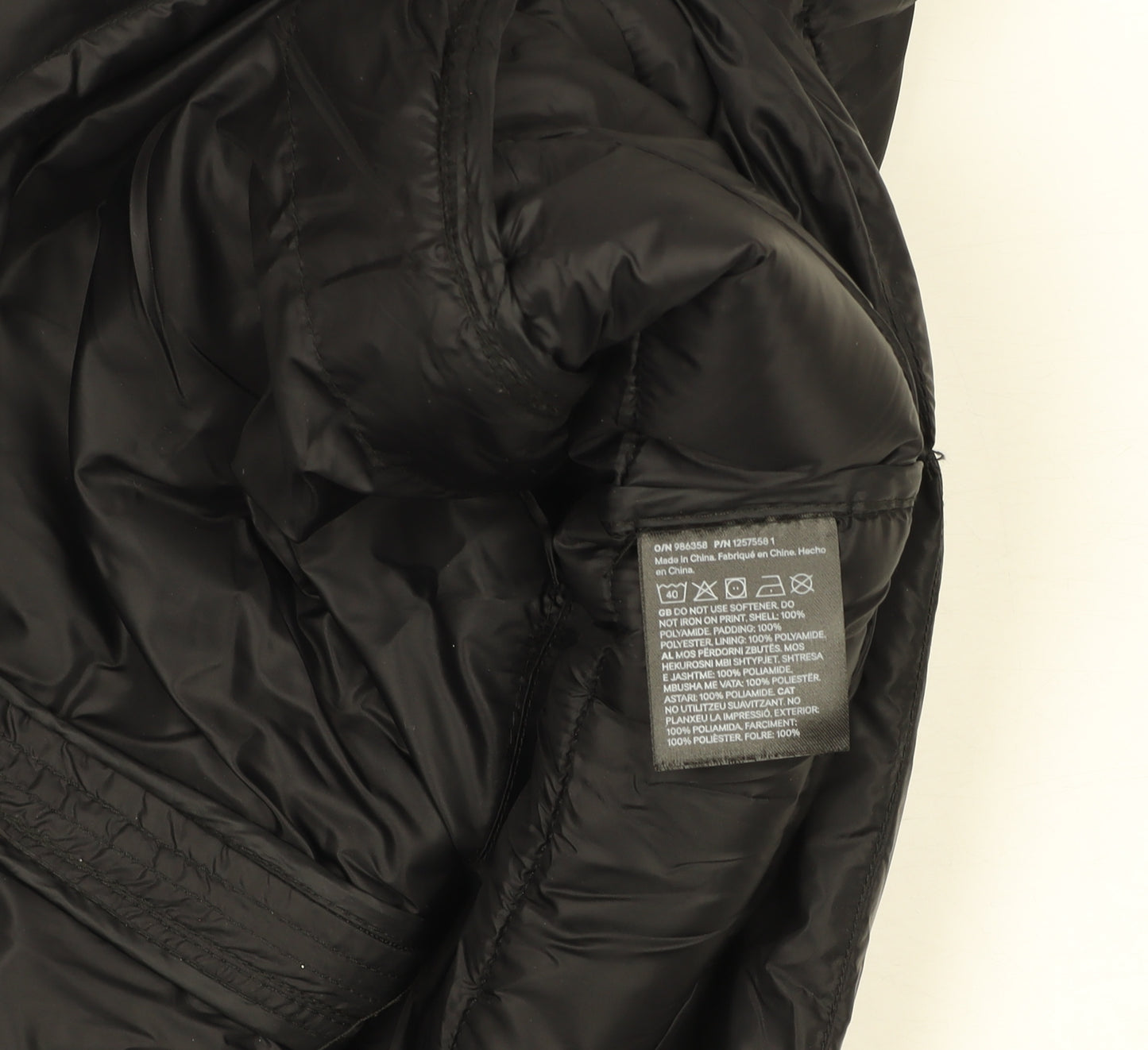 H&M Women Black Puffer Waistcoat Size 12 Windproof Water Resistant