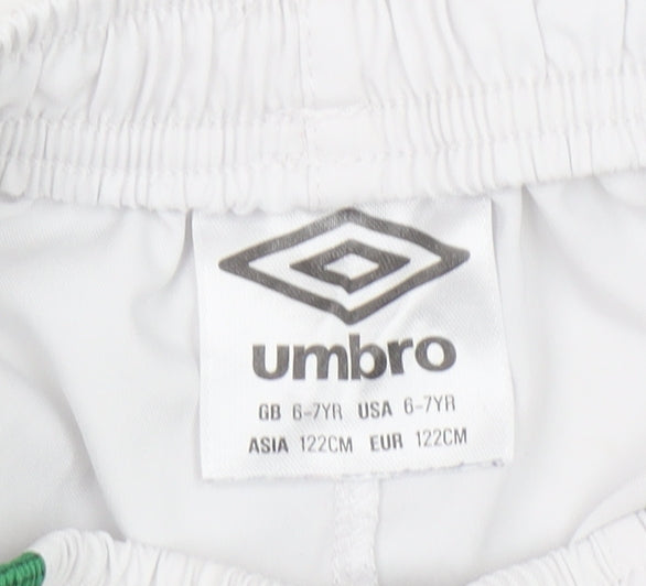 Umbro Boys White 6-7 Years Athletic Football Shorts Ireland Crest