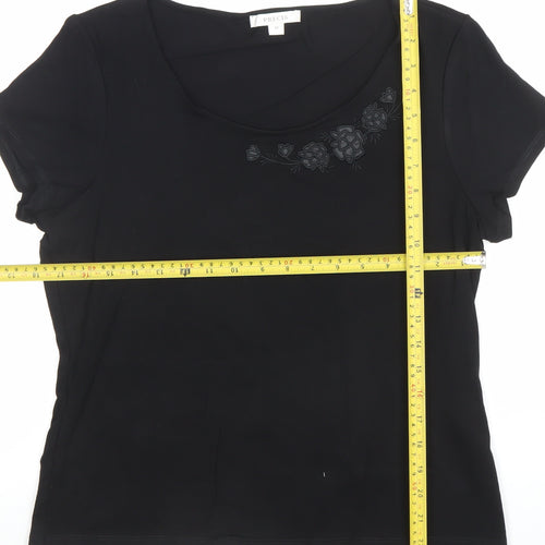 Precis Women’s Black Embroidered Scoop Neck Short Sleeve T-Shirt M