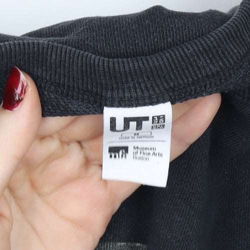 Uniqlo Men Black Graphic Art Crew Neck Sweatshirt Medium