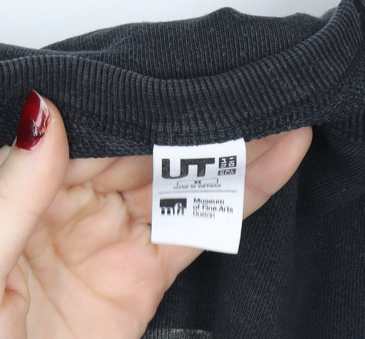 Uniqlo Men Black Graphic Art Crew Neck Sweatshirt Medium