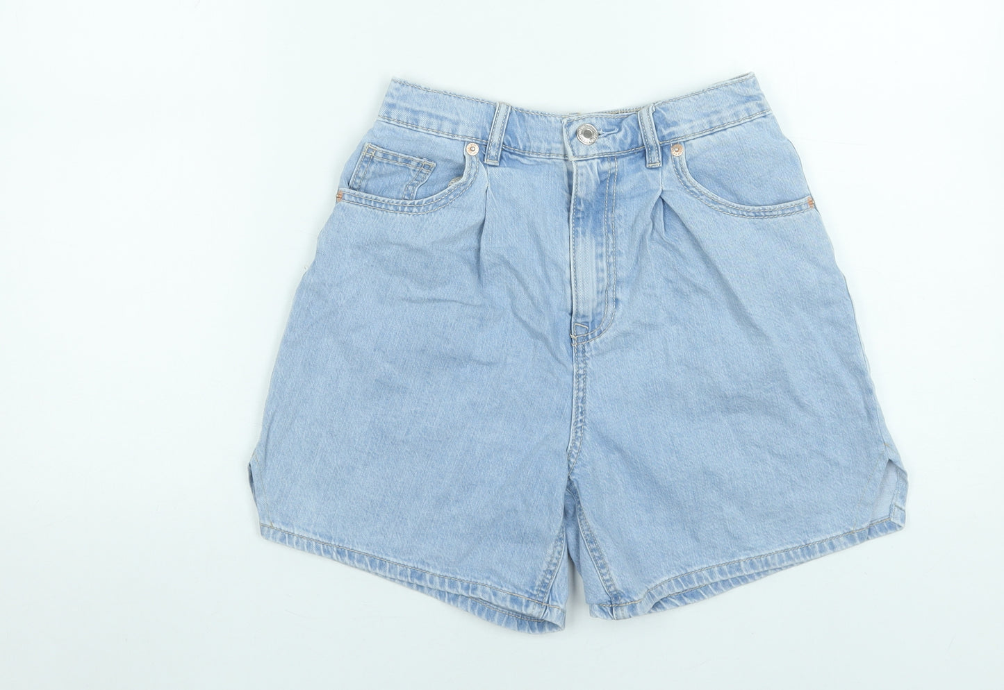 Stradivarius Women’s Blue Denim Mom Shorts Size 6