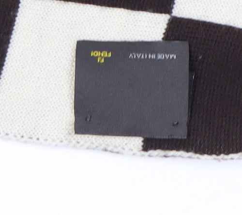 Fendi Women’s Black & White Wool Rectangle Scarf Check Pattern Made in Italy