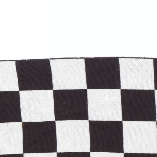 Fendi Women’s Black & White Wool Rectangle Scarf Check Pattern Made in Italy