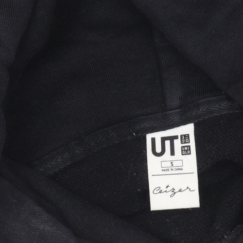 Uniqlo Men Black Graphic JUST Chillin Hoodie Size S Cotton Blend