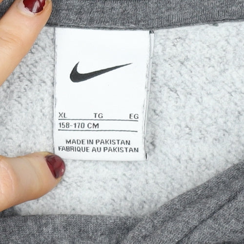 Nike Teens Grey XL Pullover Hoodie with Logo and Kangaroo Pocket