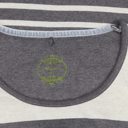 Lily & Me Women’s Grey Striped Long Sleeve Cotton Jersey Top Size M