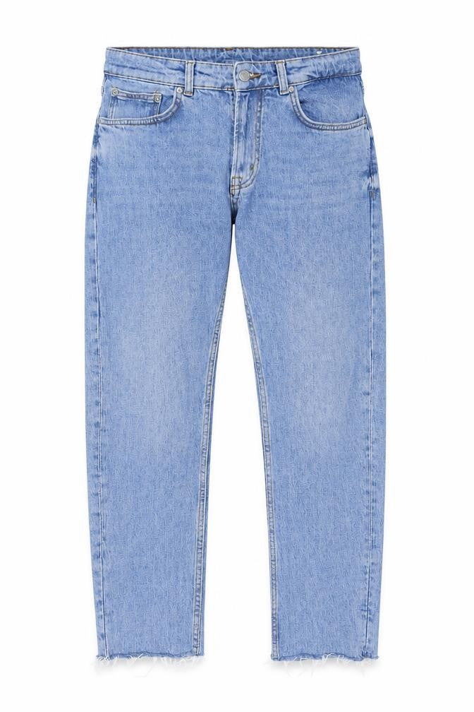 Front view of Zara Men Blue Regular Fit Straight Stretch Denim Jeans, size 31