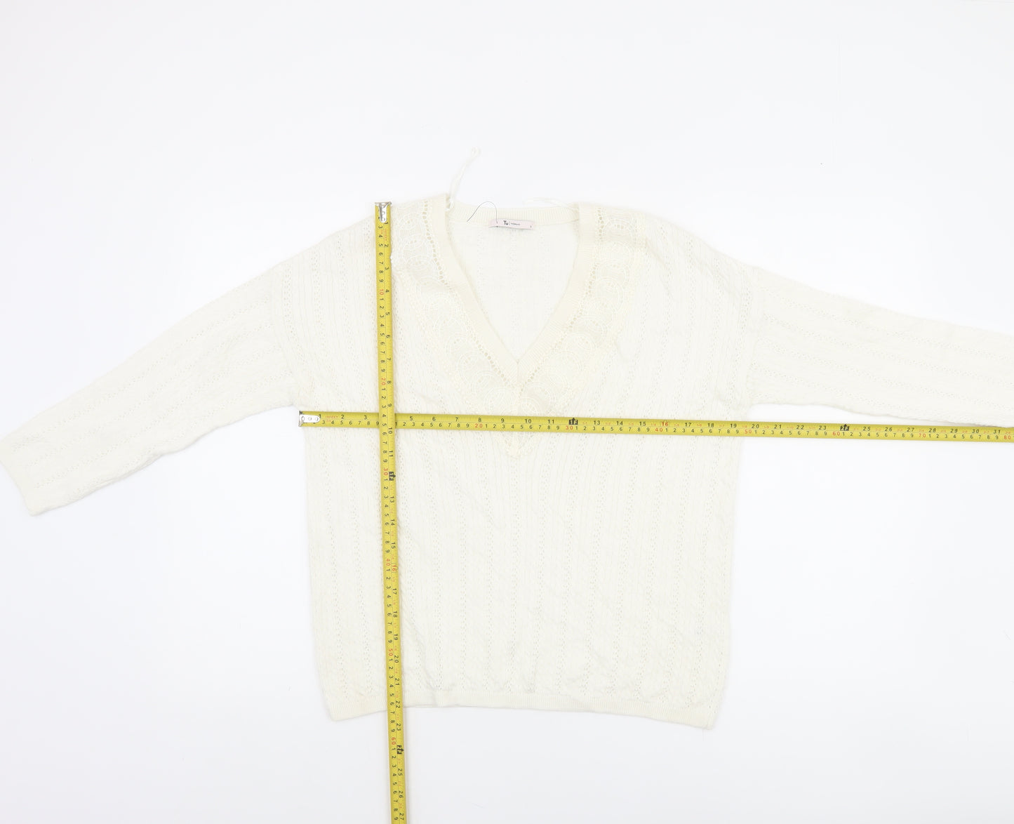 Tu Women’s Ivory V-Neck Cable Knit Jumper Size 8
