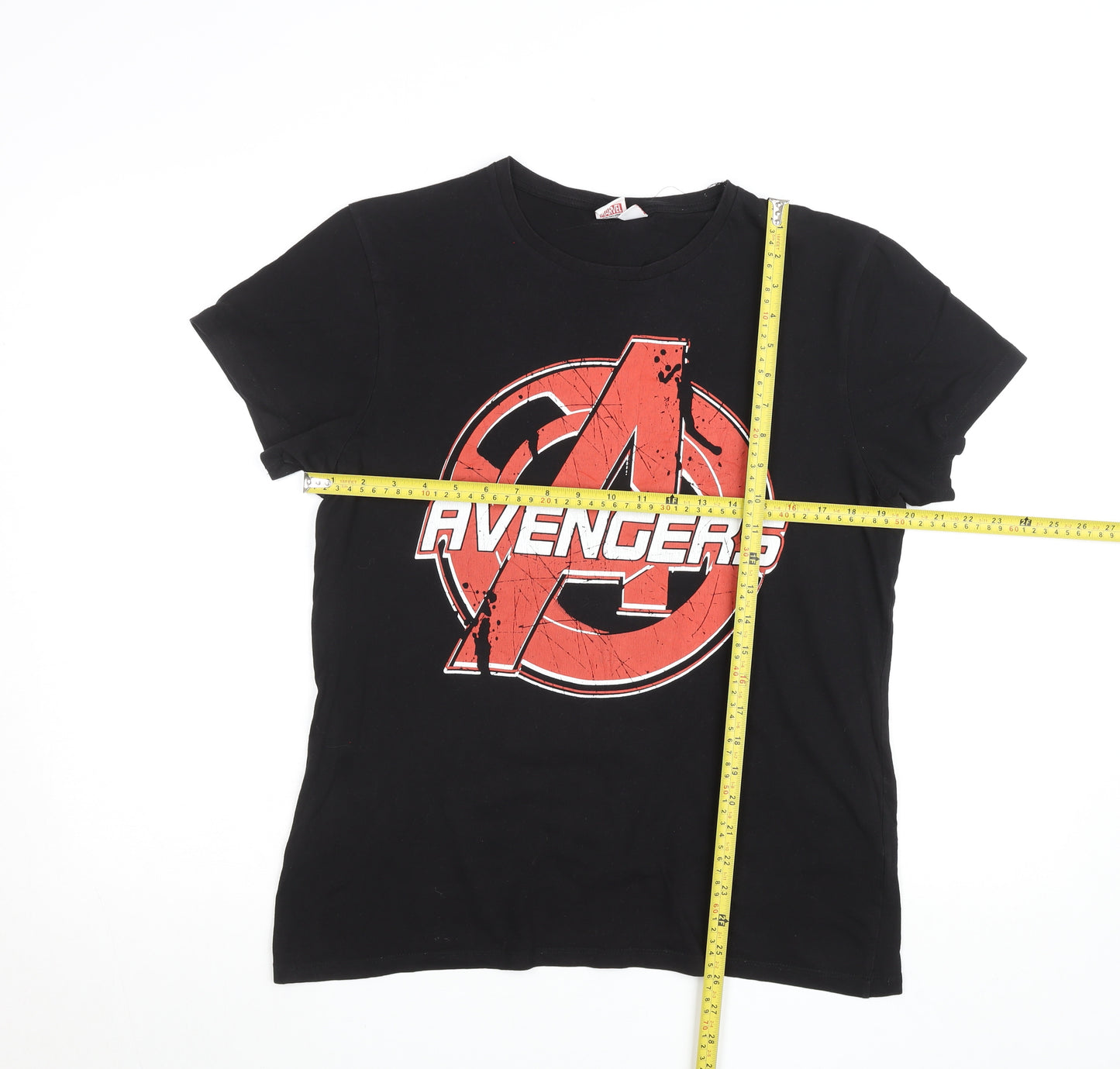 Marvel Avengers Black Men's Medium Graphic Crew Neck T-Shirt