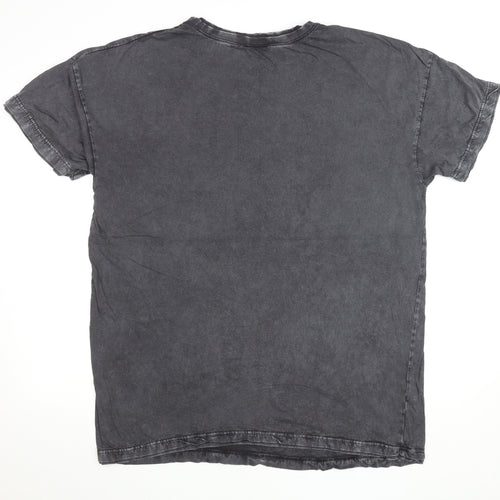 Liquor n Poker Mens Black Graphic Rock T-Shirt Size L 100% Cotton