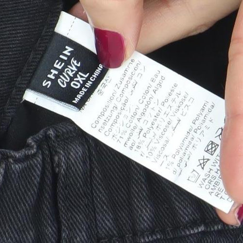 SHEIN Women’s Black Cut-Off Denim Shorts 2XL Distressed High Rise