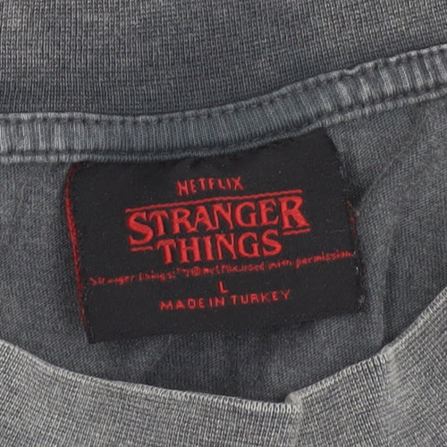Stranger Things Men’s Grey Eddie Munson Band T-Shirt L Graphic Cotton