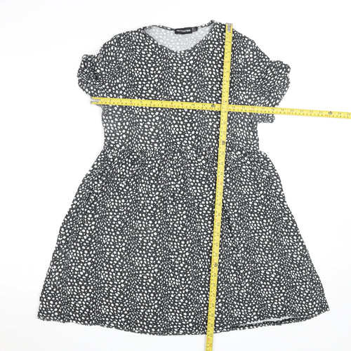 PrettyLittleThing Women's Black Animal Print Skater Dress UK 8