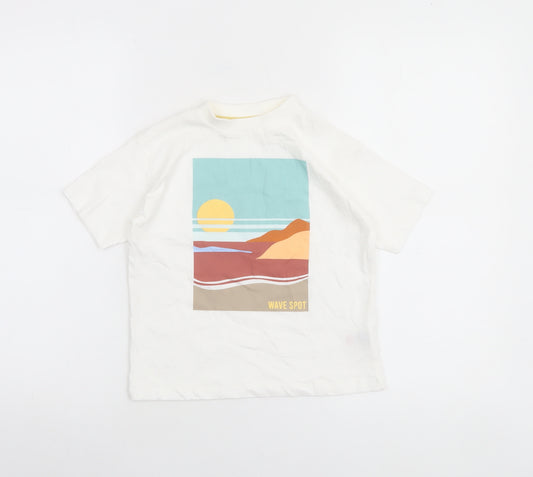Dunnes Stores Boys White Wave Spot Graphic Cotton T-Shirt 4-5 Years