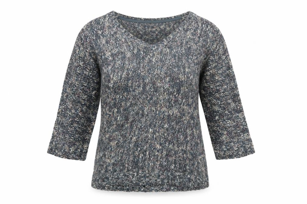 Front view of Vero Moda Women’s Grey Chunky Knit V-Neck 3/4 Sleeve jumper M