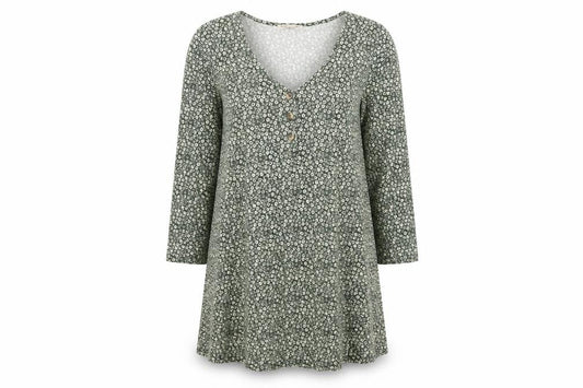 Front view of Pull&Bear Women's Green Floral A-Line Viscose Dress, size 12