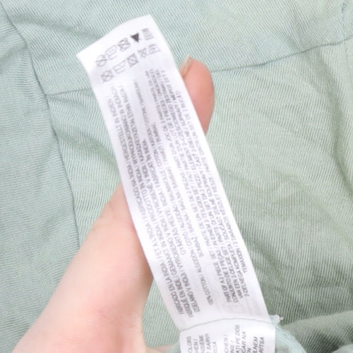 Garfield Women's Green T-Shirt Style Nightshirt L Funny Cartoon Print