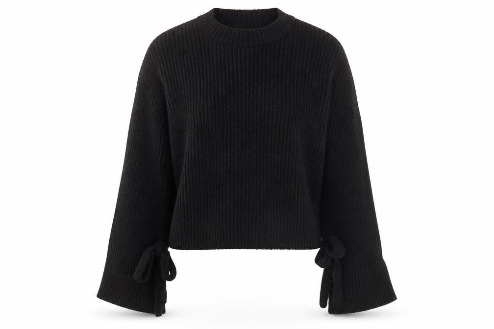 Front view of Tom Tailor Denim women’s black crew neck chunky knit jumper, size UK 12