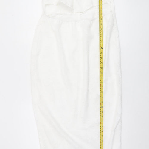 PrettyLittleThing Women White Size 14 Sleeveless Lace Bodycon Midi Dress
