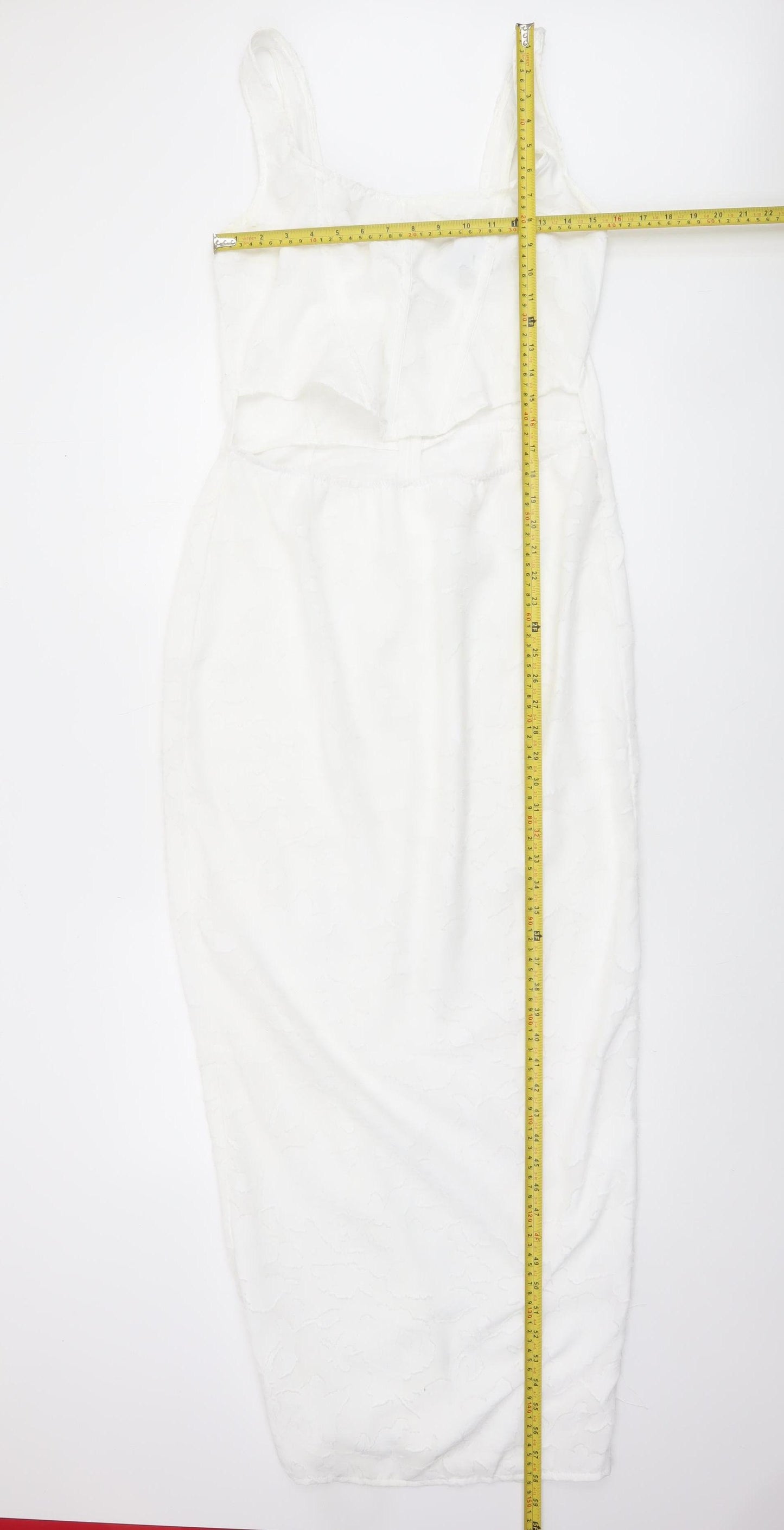 PrettyLittleThing Women White Size 14 Sleeveless Lace Bodycon Midi Dress