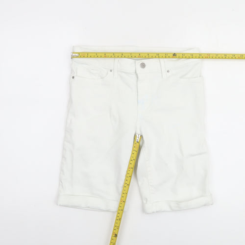 Levi's Women's White Bermuda Shorts Size 29 Cotton Blend