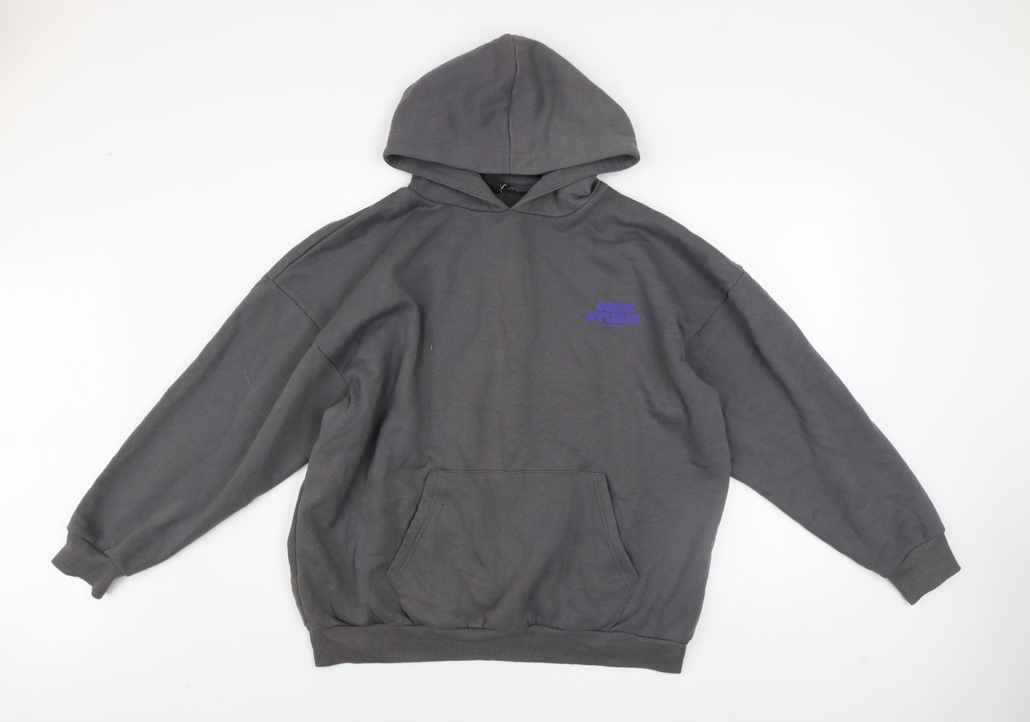 boohoo Men’s Grey Pullover Hoodie M Fleece Logo Graphic Sweatshirt