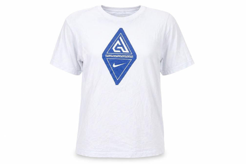 Front view of Nike unisex white dri-fit short sleeve t-shirt l