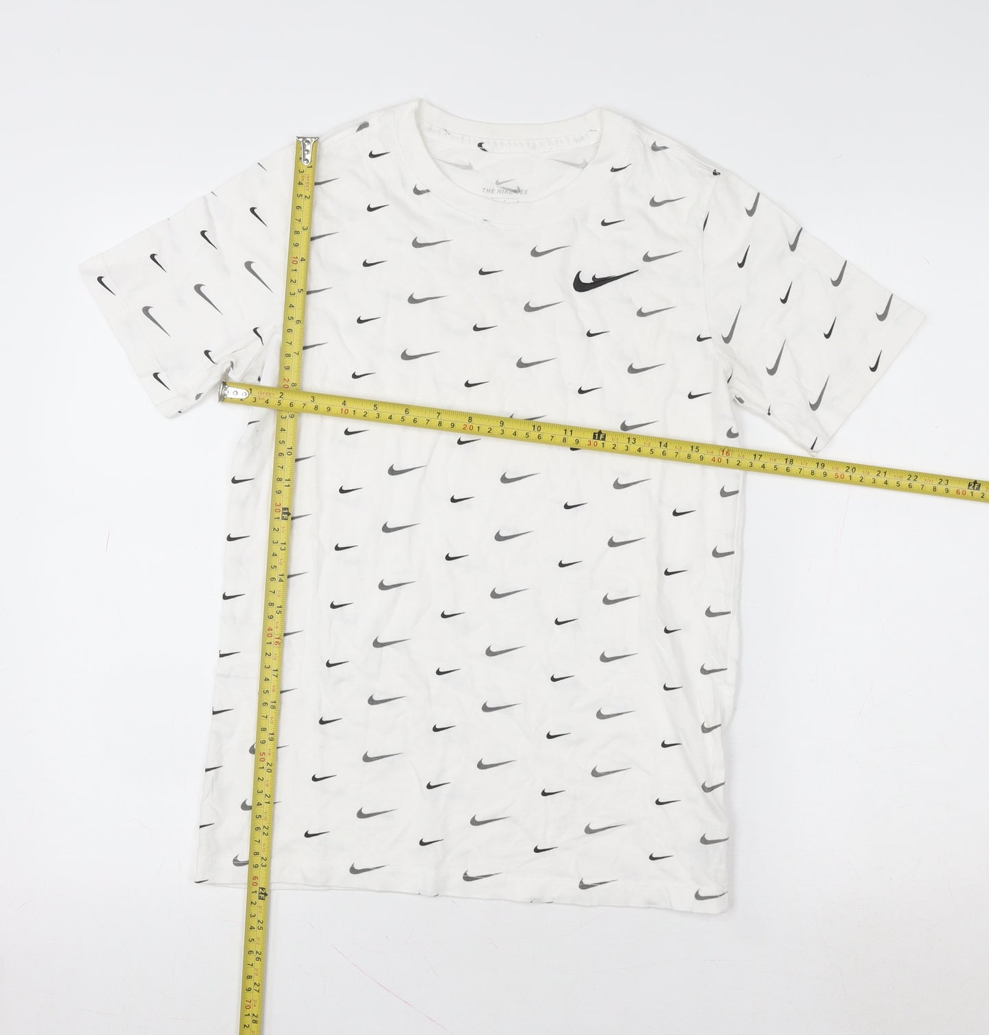 Nike Boys White Graphic Logo T-Shirt 13-14 Years Short Sleeve Cotton Tee