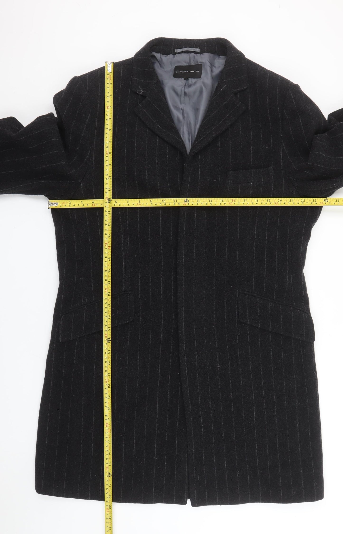Urban Spirit Collection Men's Black Wool Pinstripe Overcoat L