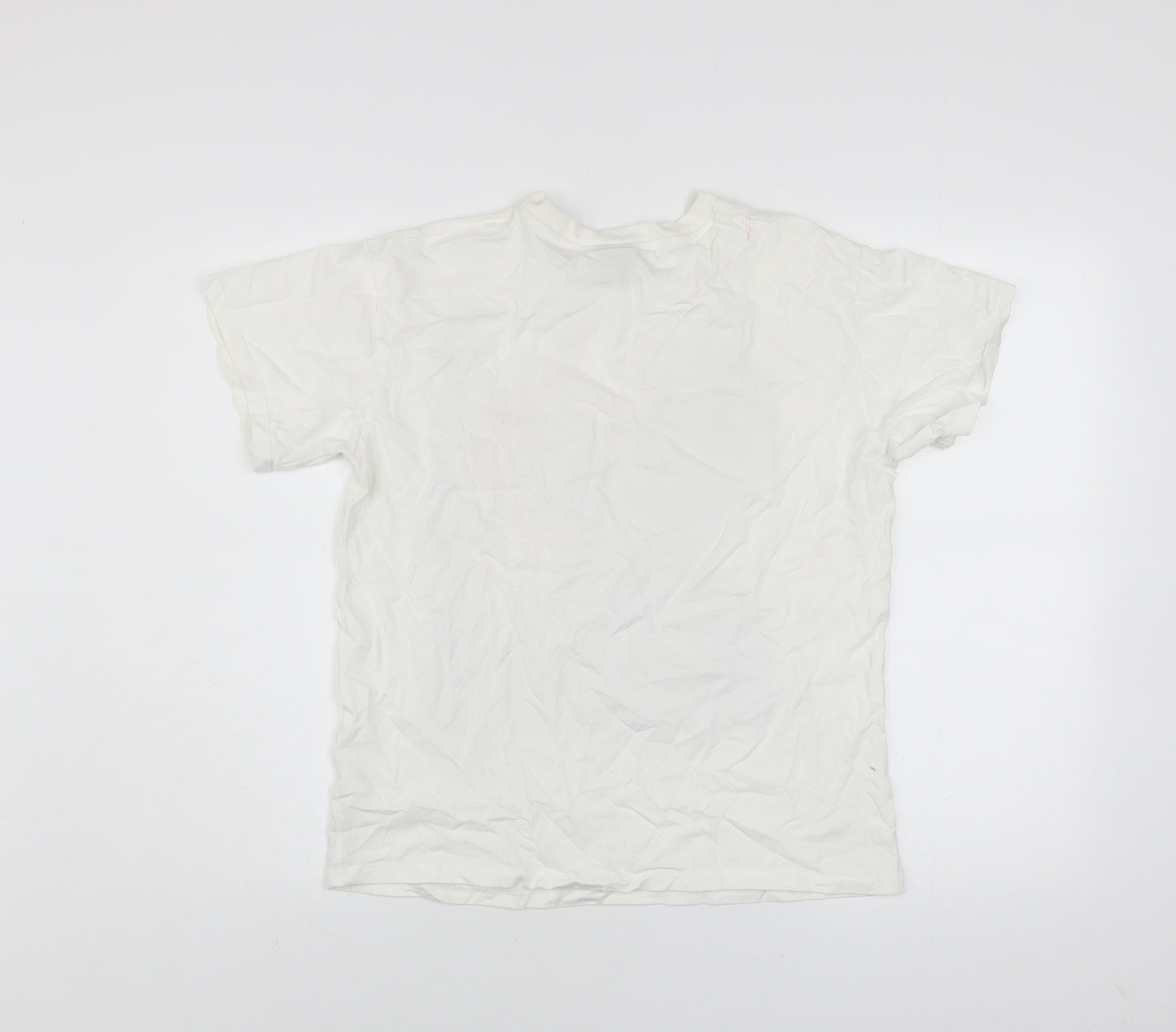 Bershka Men’s White Chainsaw Man Anime Graphic T-Shirt XS